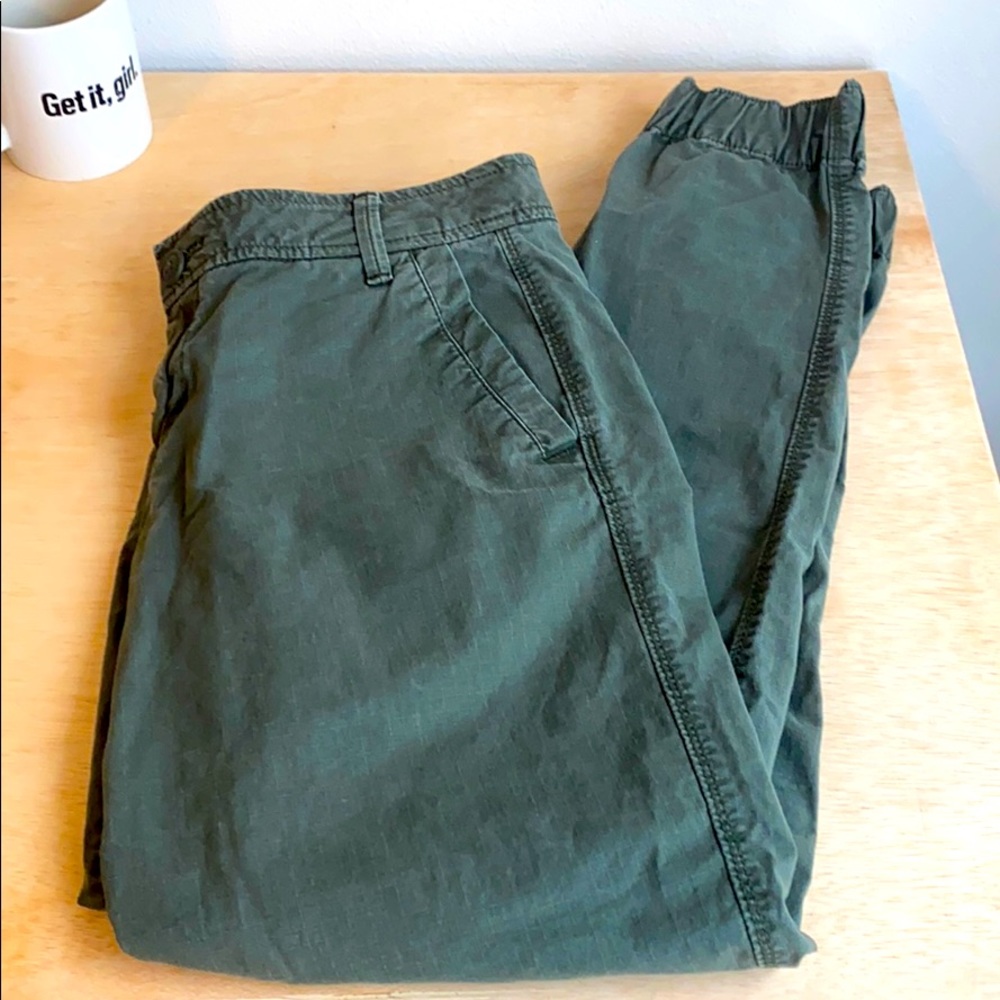 Eddie Bauer Olive Joggers